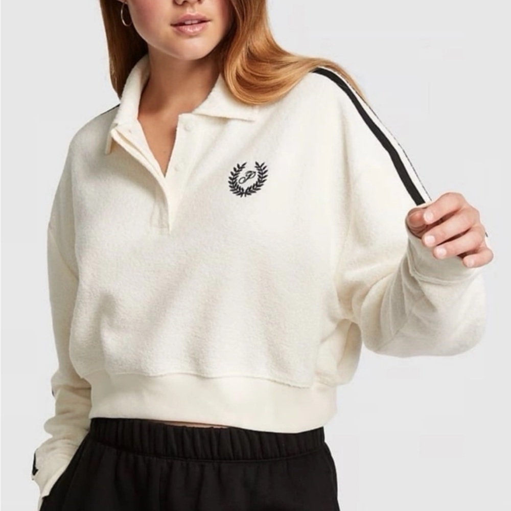 PINK Victoria’s Secret crop fleece sweatshirt